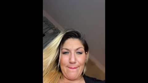 Media: littlemisseeve Stripchat 2024-12-18 07:09:00