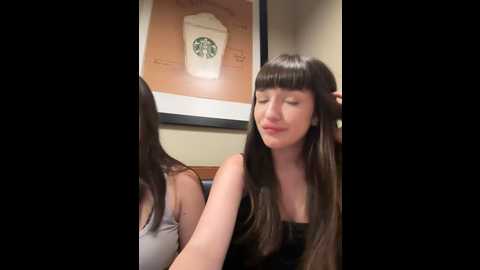 Media: sophie_avory Stripchat 2024-12-18 14:41:00