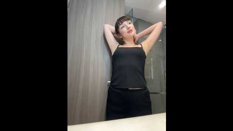 Media: sophie_avory Stripchat 2024-12-18 16:43:00