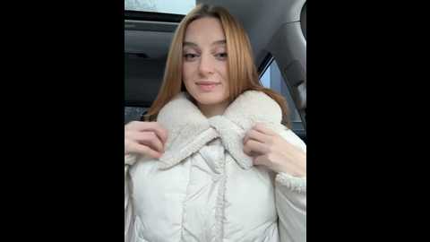 Media: _angelari_ Stripchat 2024-12-19 09:49:00