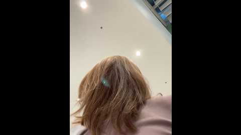 Media: _angelari_ Stripchat 2024-12-19 10:10:00