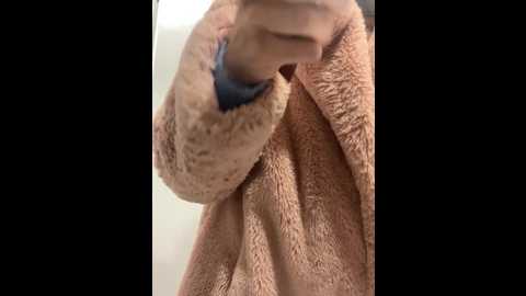 Media: babydolll Stripchat 2024-12-19 11:37:00