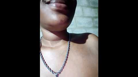 Media: broan_me Stripchat 2024-12-19 16:06:00