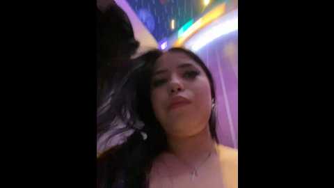 Media: chloe__moon Stripchat 2024-12-19 13:33:00
