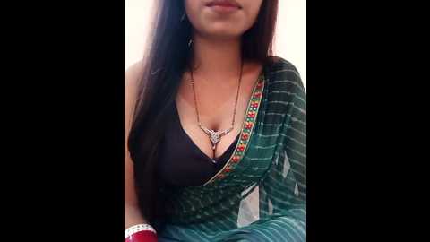 Media: hot_jasika Stripchat 2024-12-19 09:44:00