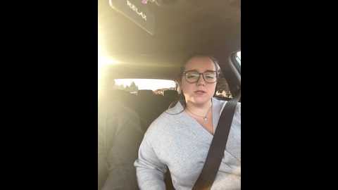 Media: kimberly_caprice Stripchat 2024-12-19 13:05:00