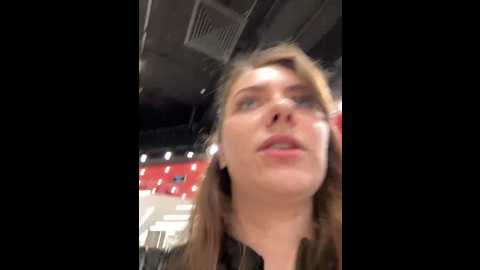 Media: mariid Stripchat 2024-12-19 12:20:00