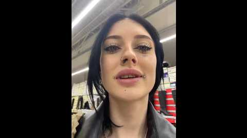 Media: melissa_crazy Stripchat 2024-12-19 16:40:00