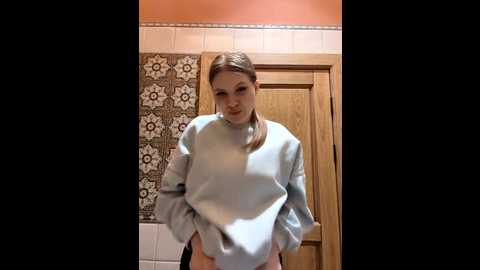 Media: morphine_666 Stripchat 2024-12-19 07:11:00