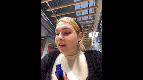 Media: suziemurray Stripchat 2024-12-19 11:08:00