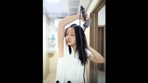 xiaobaoya520 @ stripchat on 20241220
