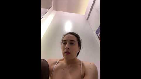 Media: holly_play Stripchat 2025-05-29 16:19:00