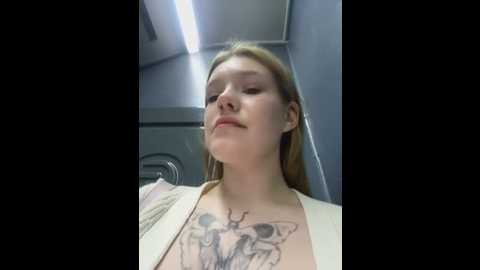 Media: honey___hot Stripchat 2025-05-29 19:00:00