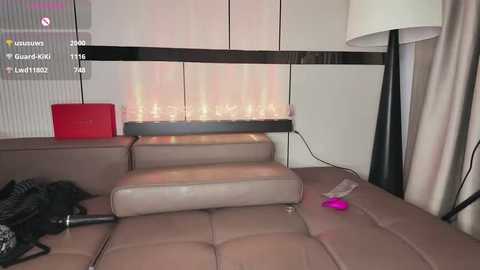 Media: kiki__2025 Stripchat 2025-05-29 18:11:00