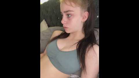 Media: violetxblue Stripchat 2025-05-29 14:44:00