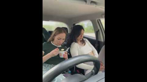 Media: lavenderhot Stripchat 2025-05-30 07:06:00