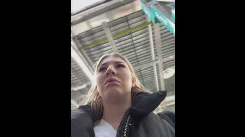 Media: newlale Stripchat 2025-05-30 04:06:00