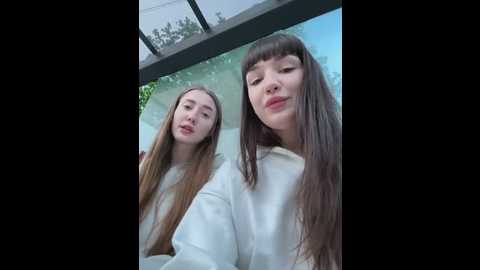 sophie_avory @ stripchat on 20250530