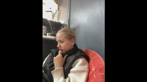 Media: candyvice Stripchat 2025-05-31 17:33:00