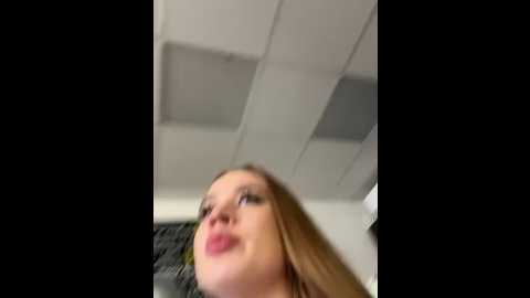 Media: kiramyers Stripchat 2025-05-31 11:11:00
