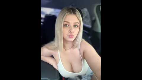 love_bri @ stripchat on 20250531