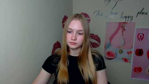 Media: mademoisellecl Stripchat 2025-05-31 06:36:00