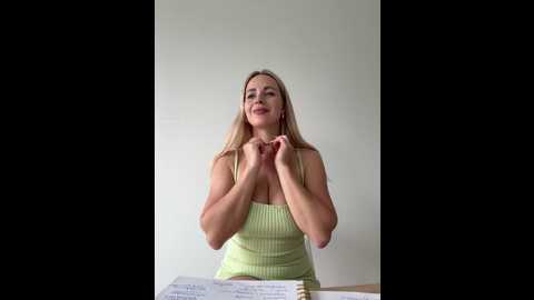 streetdoll @ stripchat on 20250531