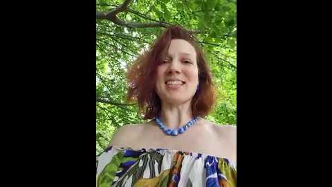 Media: exhibitionsplit Stripchat 2025-06-01 12:06:00