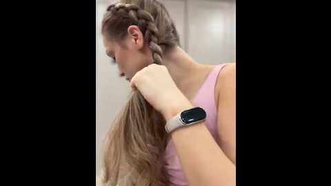 Media: jackie_white_ Stripchat 2025-06-01 01:44:00