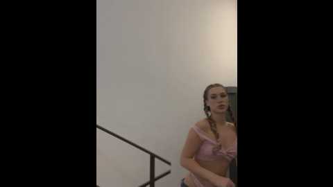 Media: jackie_white_ Stripchat 2025-06-01 01:54:00