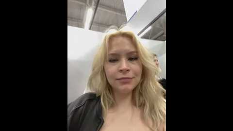 littlebitchesss @ stripchat on 20250601