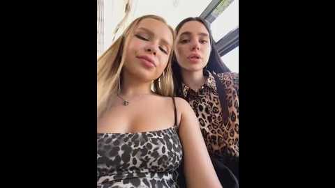 Media: liza_risky Stripchat 2025-06-01 15:13:00