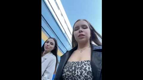 Media: liza_risky Stripchat 2025-06-01 15:48:00