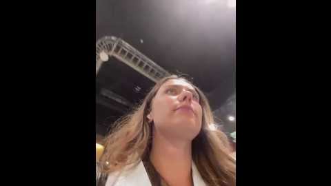 Media: mariid Stripchat 2025-06-01 10:05:00