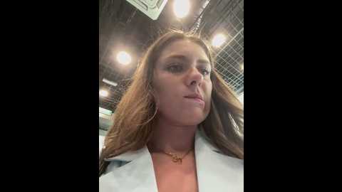 Media: mariid Stripchat 2025-06-01 11:17:00