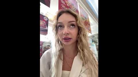 Media: melissa_grr Stripchat 2025-06-01 03:58:00