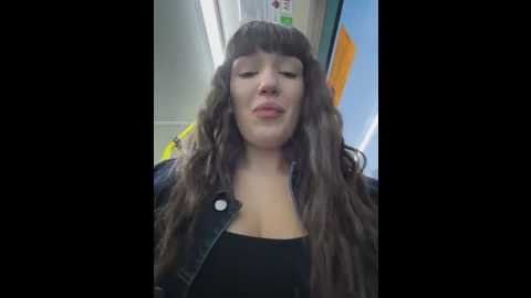 Media: sophie_avory Stripchat 2025-06-01 19:50:00