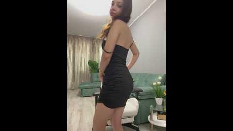 Media: 18teengirl3 Stripchat 2025-06-02 12:08:00