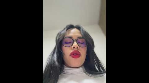 Media: andra_rose Stripchat 2025-06-02 02:10:00