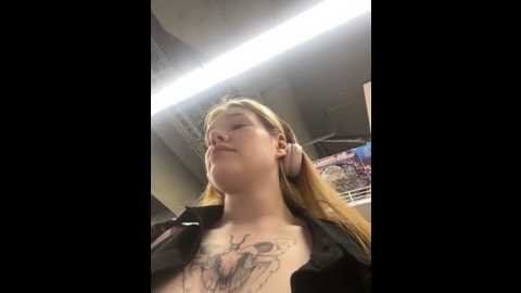 Media: honey___hot Stripchat 2025-06-02 17:38:00