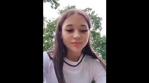 Media: juice_bunny Stripchat 2025-06-02 12:14:00