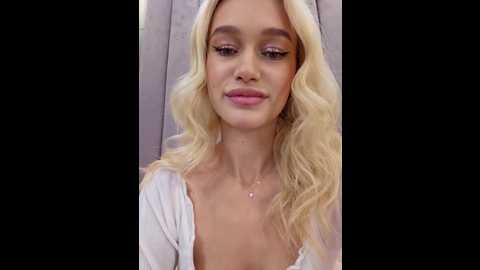 Media: kristinadane Stripchat 2025-06-02 05:07:00