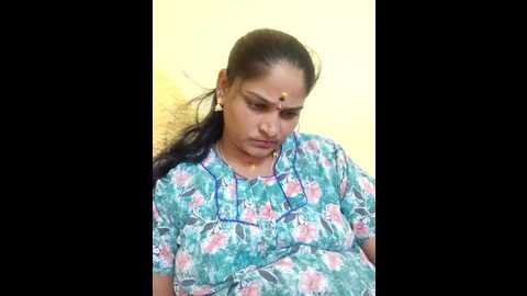 madavi123 @ stripchat on 20250602