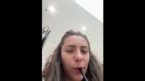 Media: mariid Stripchat 2025-06-02 07:17:00