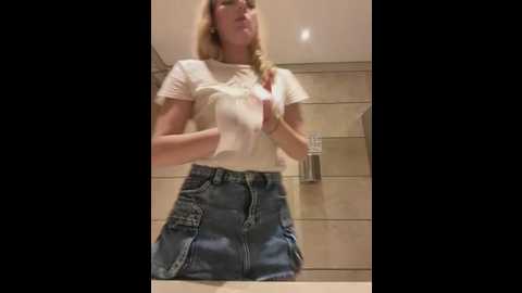 nicolecut @ stripchat on 20250602