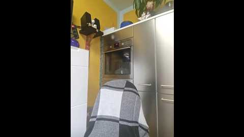 Media: sexymelli18 Stripchat 2025-06-02 04:46:00