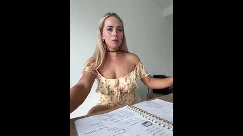 streetdoll @ stripchat on 20250602