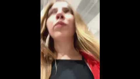 Media: sunny___bunny Stripchat 2025-06-02 15:40:00