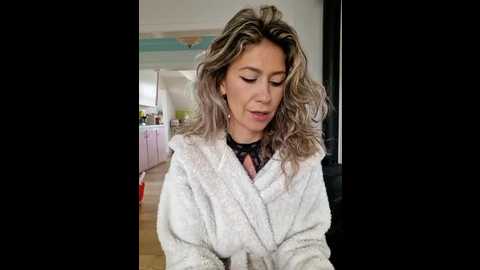 Media: celynaross Stripchat 2025-06-03 16:39:00