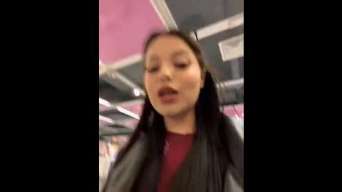 Media: chloe__moon Stripchat 2025-06-03 17:12:00